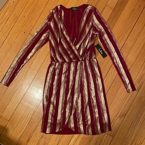 Lulu’s Red and Gold metallic holiday dress